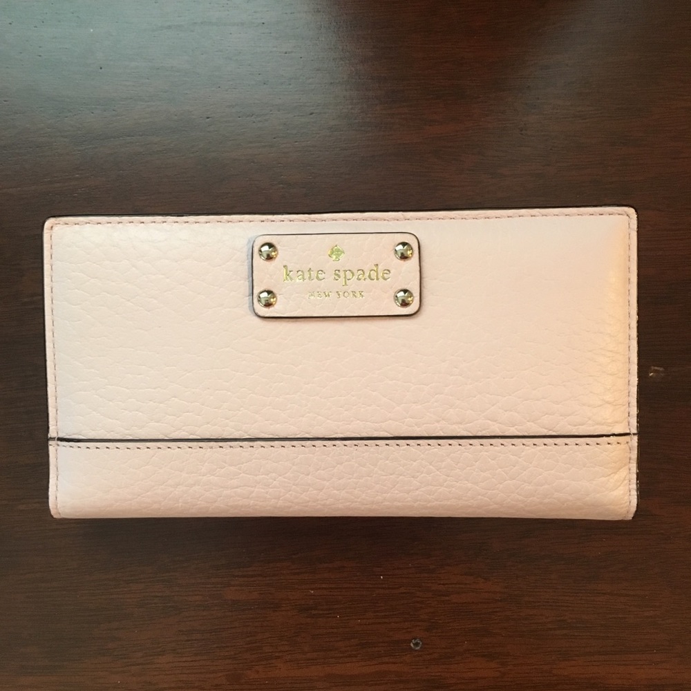 NWT Kate Spade Wallet